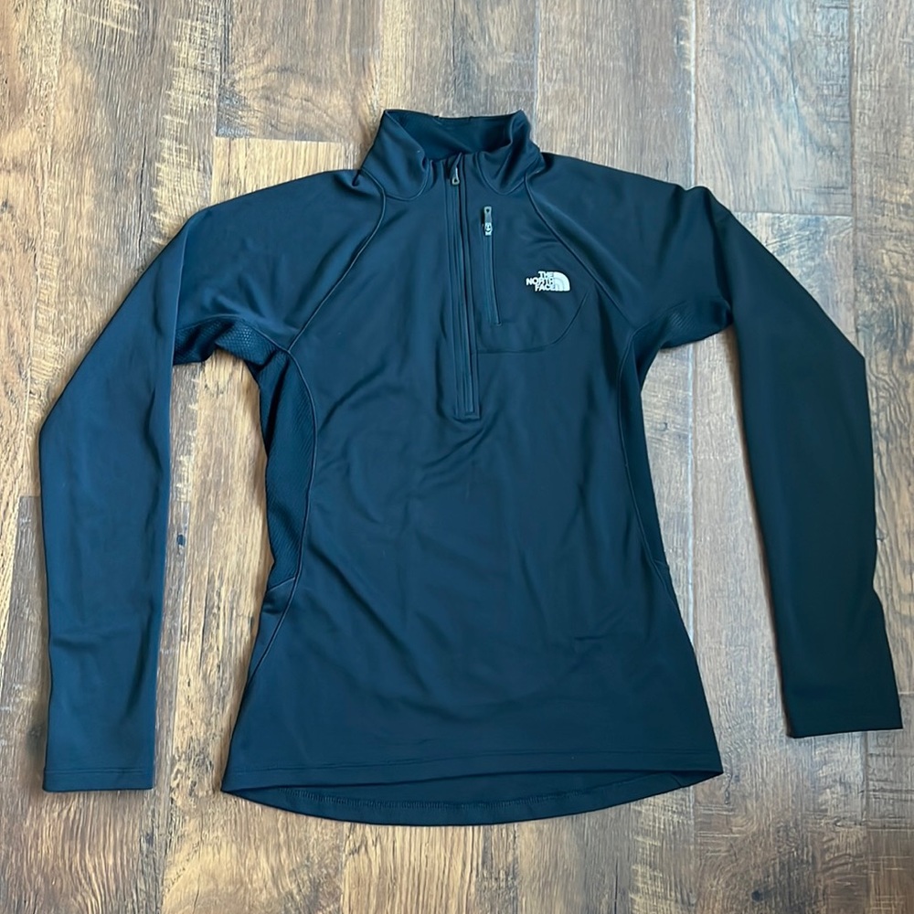 North Face flash dry base layer quarter zip